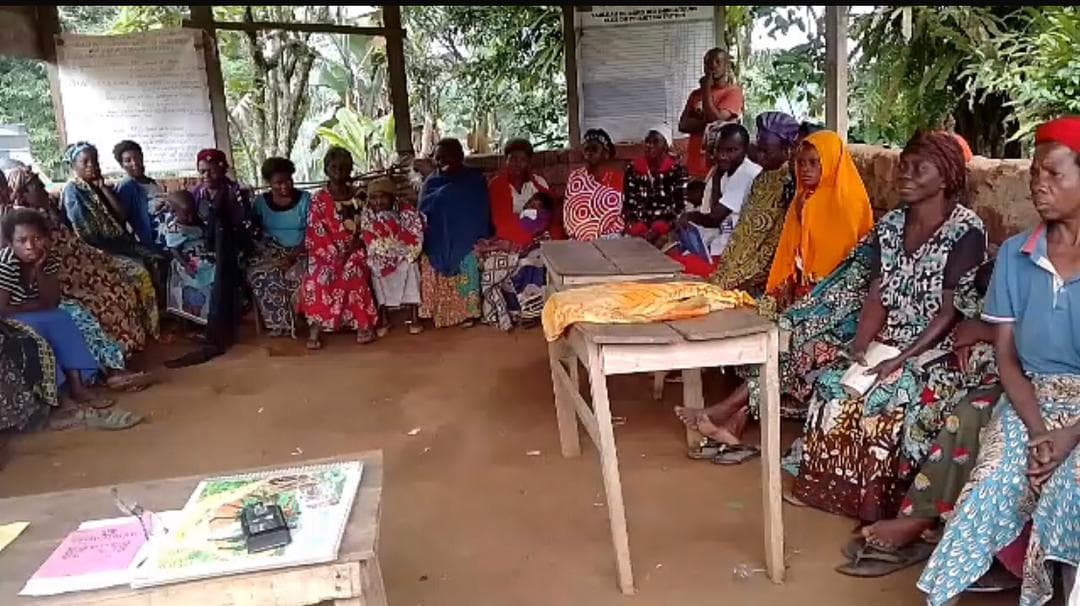 Psychoeducation de groupe sur la santé et droit sexuelle à Irangui, Chefferie de Lundi